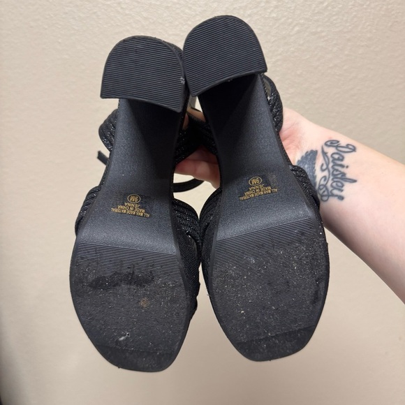 WOMEN'S DELICIOUS JENNA HEELS SIZE 9 - Picture 4 of 5